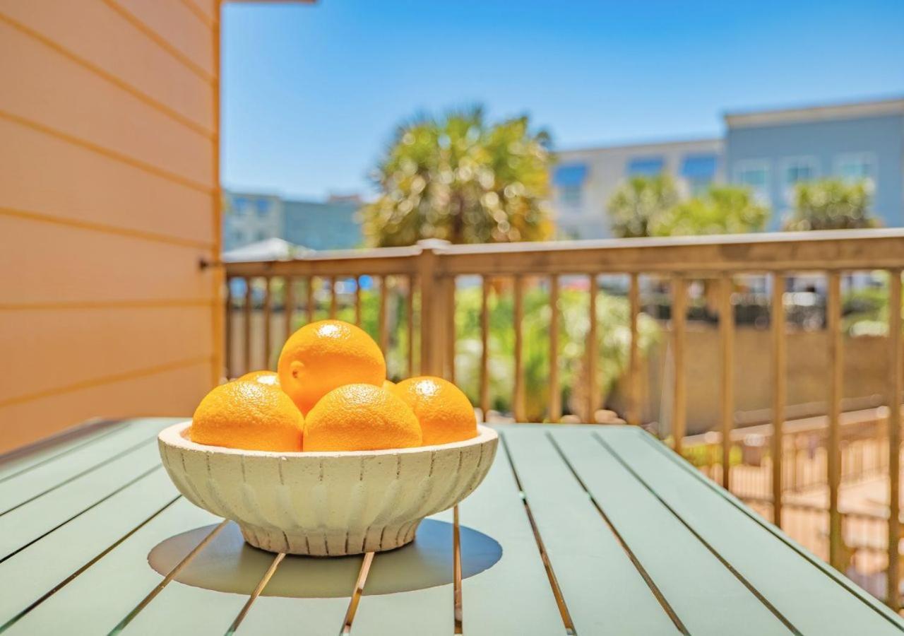 Poolside Paradise Galveston Exteriör bild